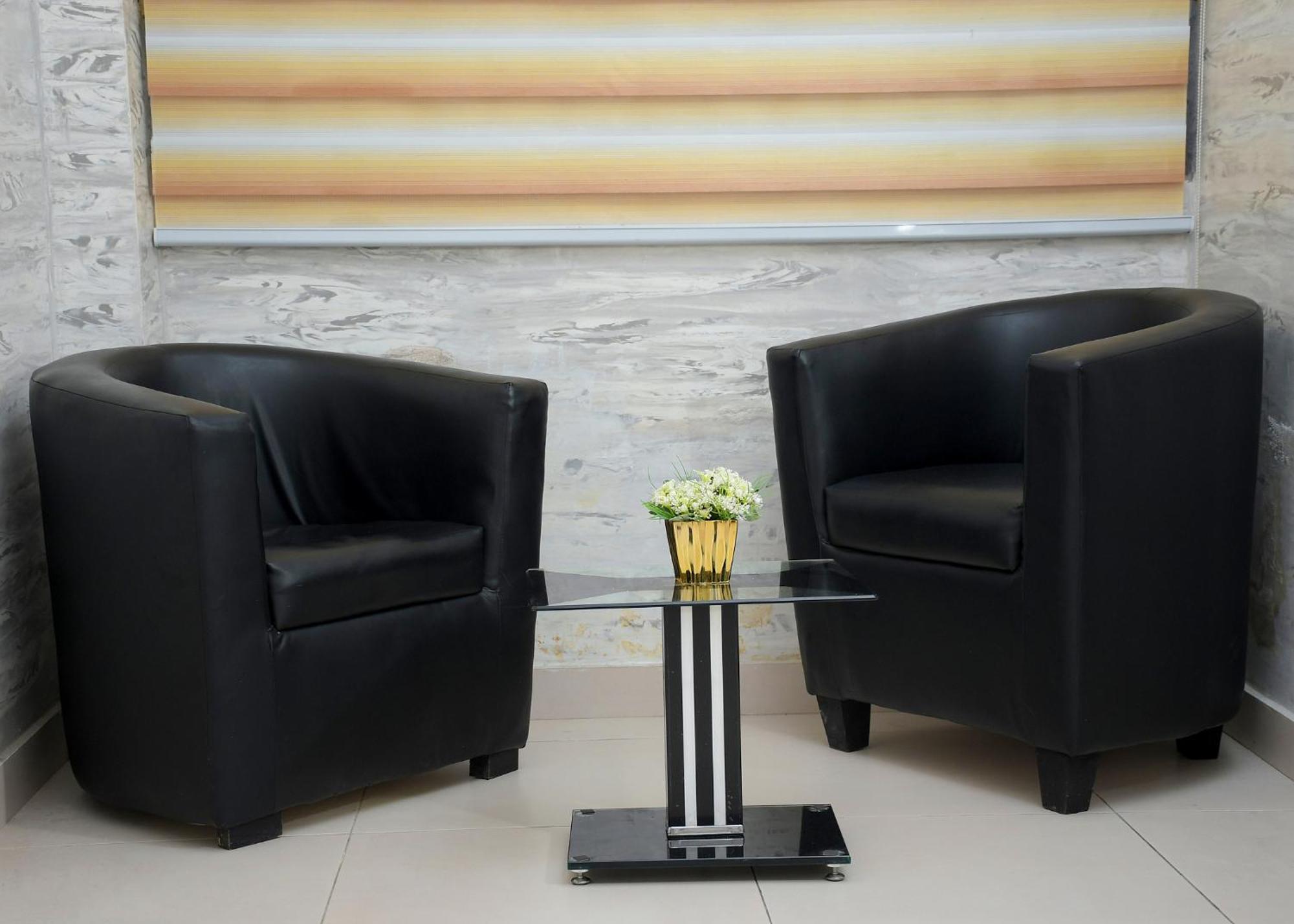 Hotel Mavilla Котону Екстериор снимка