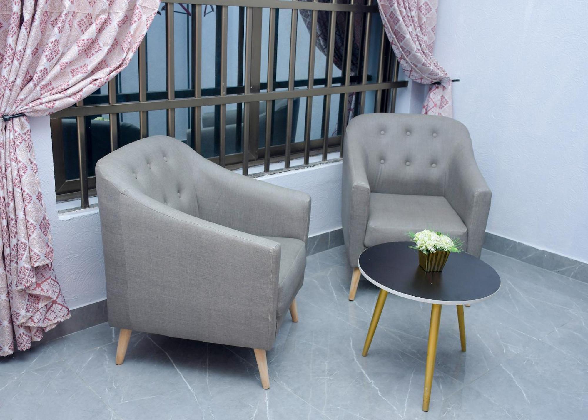 Hotel Mavilla Котону Екстериор снимка