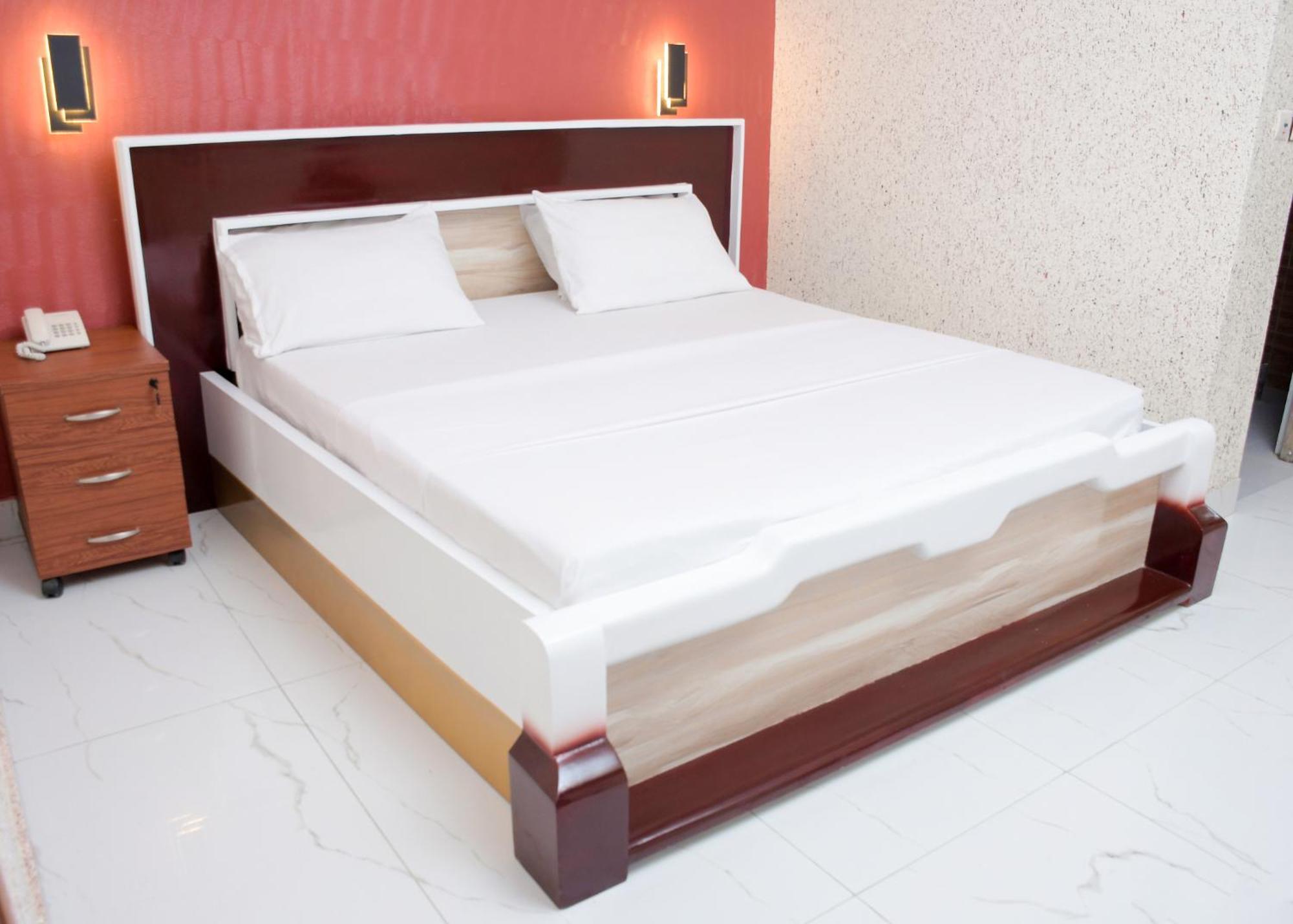 Hotel Mavilla Котону Екстериор снимка
