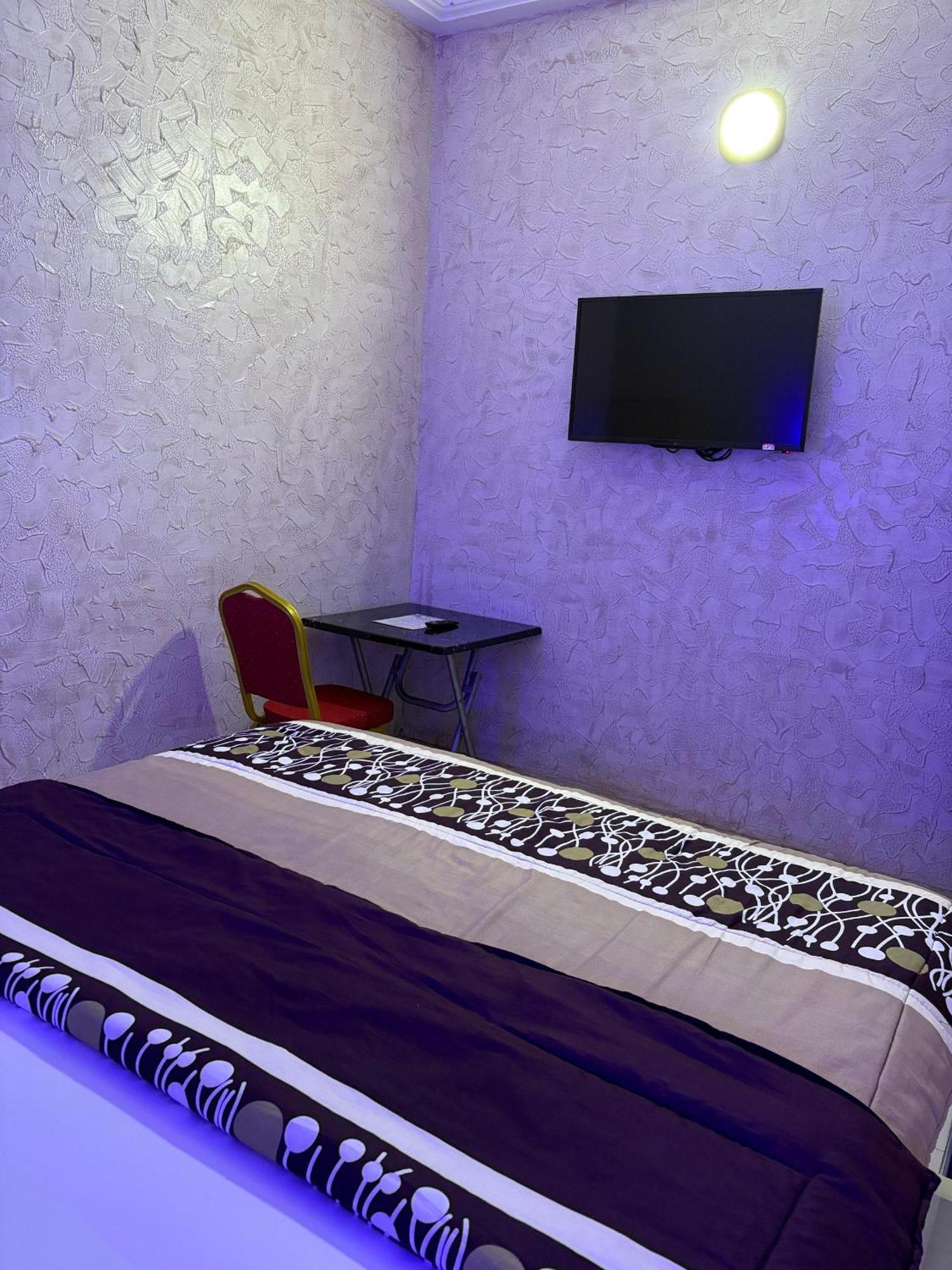 Hotel Mavilla Котону Екстериор снимка