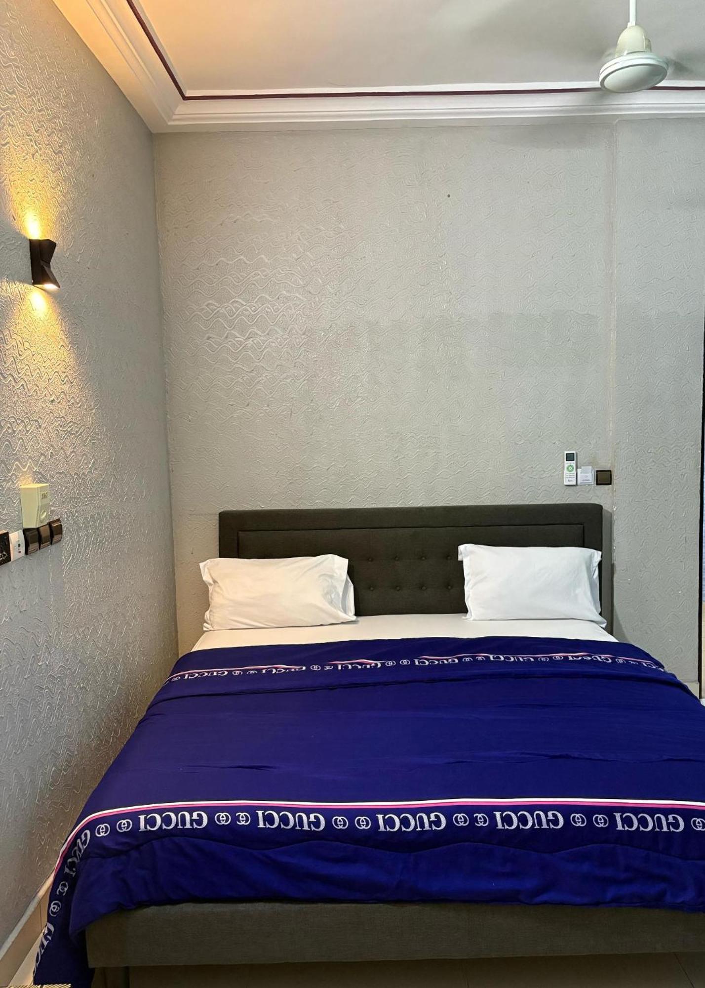 Hotel Mavilla Котону Екстериор снимка